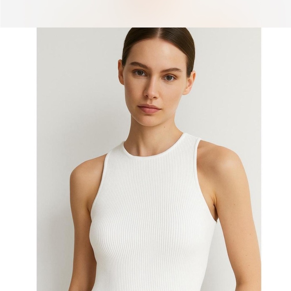 Aritzia White Ribbed Tank Top